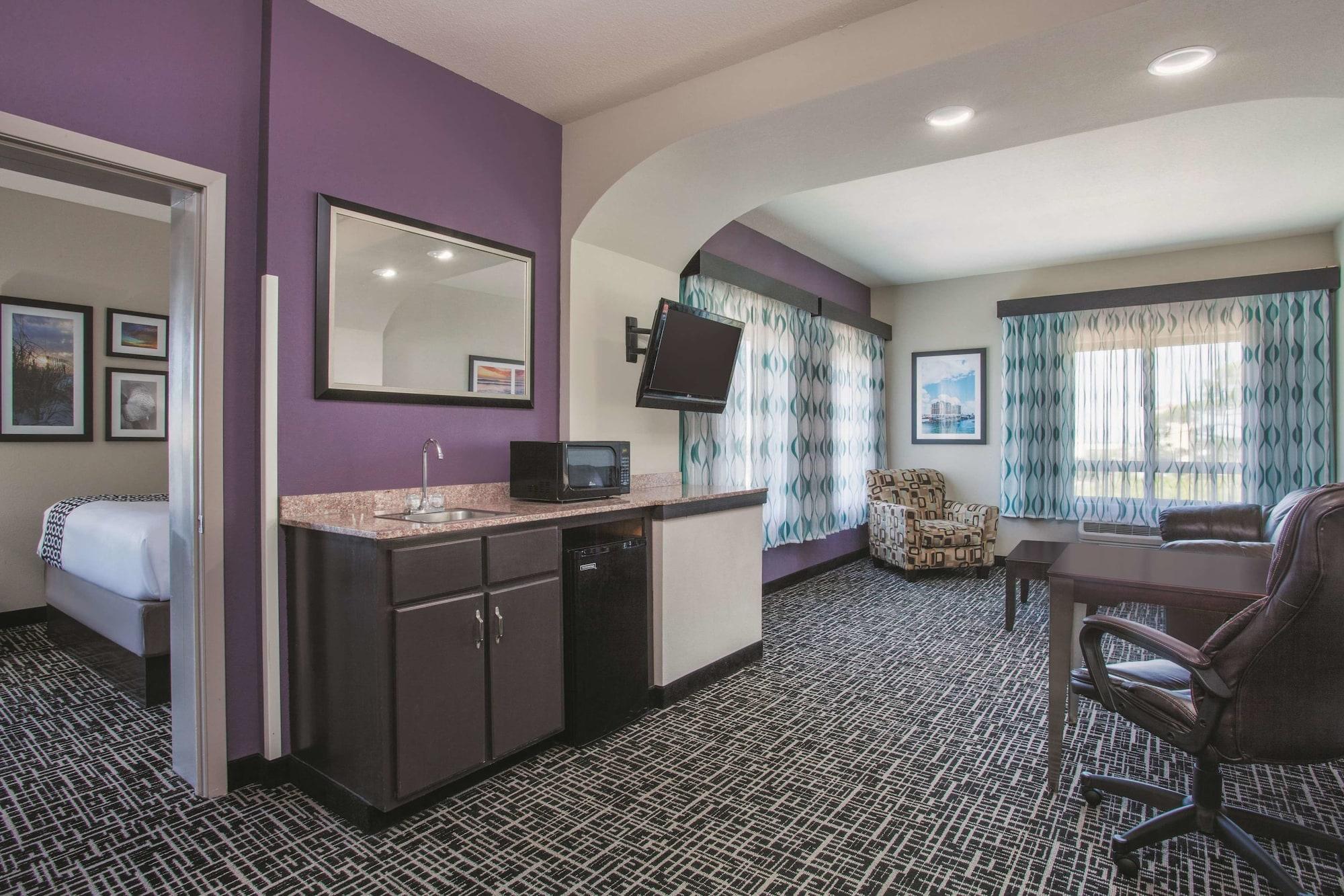 La Quinta By Wyndham Fort Walton Beach Exterior photo