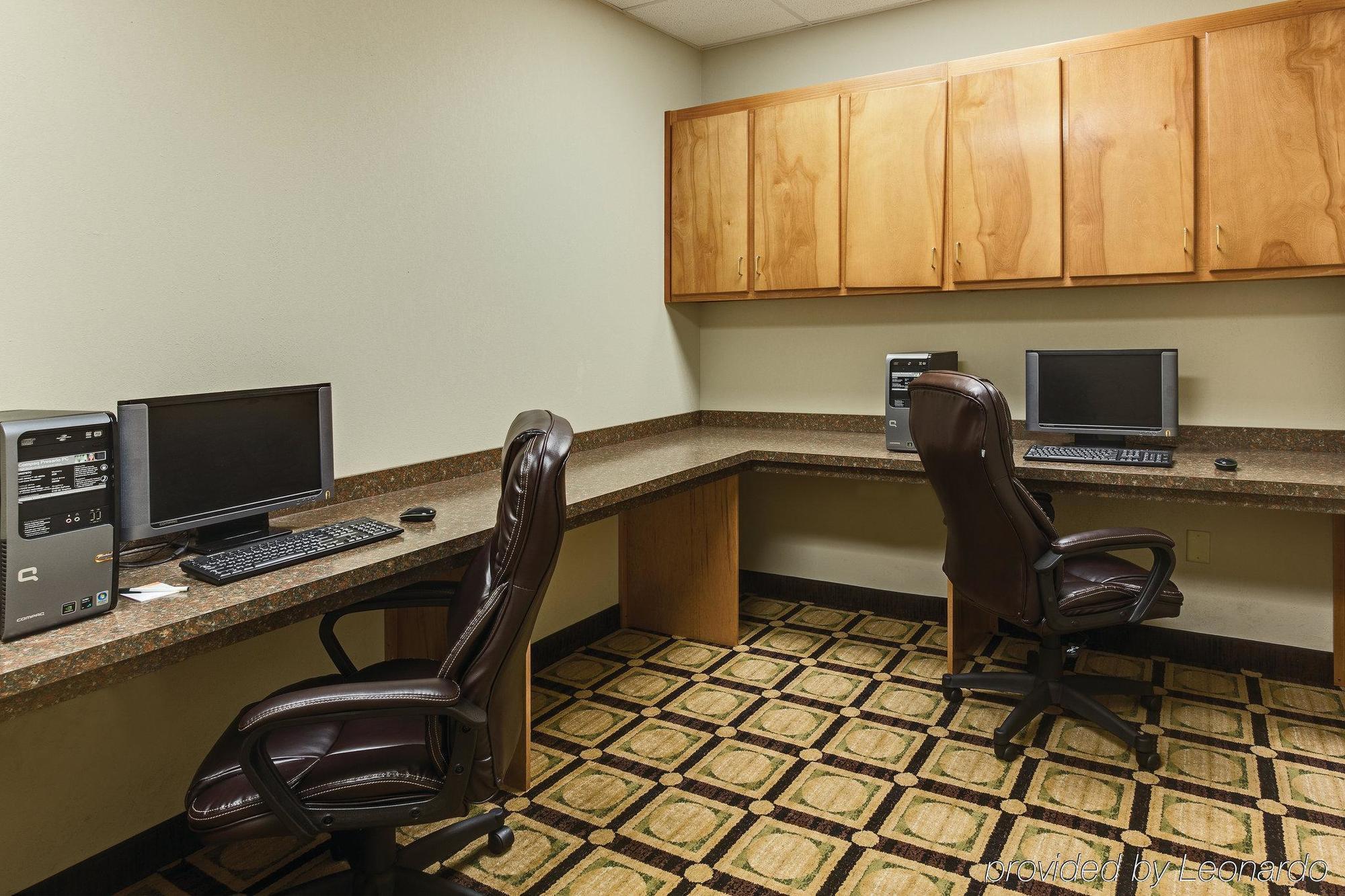 La Quinta By Wyndham Fort Walton Beach Hotel Facilities photo